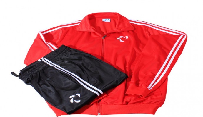 بدلة تريب لون احمر - اسود مستورد خامات عالية الجودة